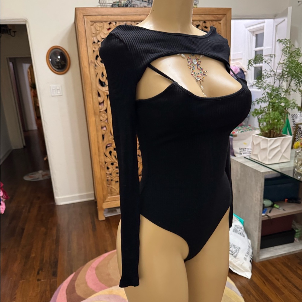 NWOT Princess Polly Black Ribbed Bodysuit
